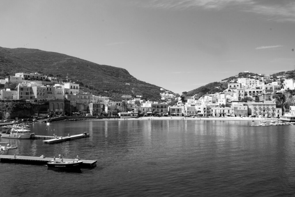 The port of the island of Ponza 