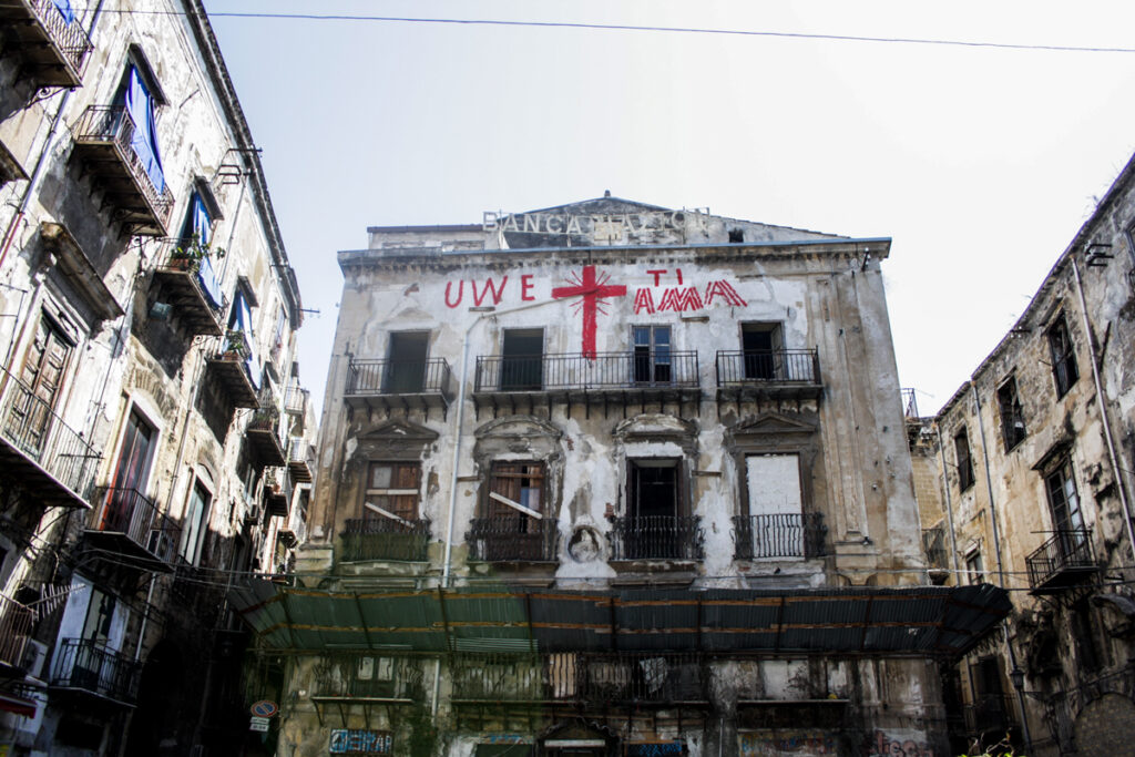 Palermo, Uwe ti ama, Piazza Garraffello, edifici abbandonati, abandoned buildings in Palermo historic center